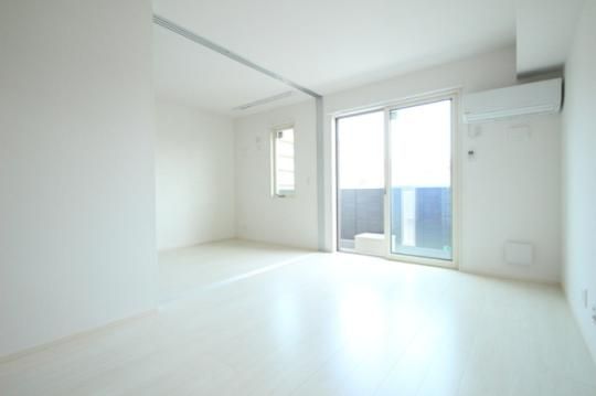 �y���̑��z�@�R���e�B�j���G�@302�����@LDK