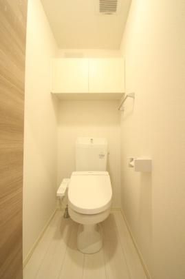 �y���̑��z�@�R���e�B�j���G�@302�����@�g�C��