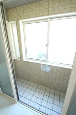 �y���̑��z�@A102�����@�T�����[��