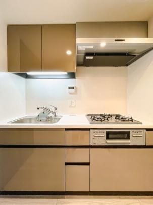 �y���̑��z�@���ʐ^�͓��^�C�v�Z�˂ł��B