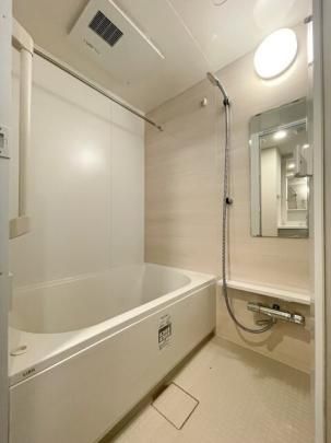 �y���̑��z�@���ʐ^�͓��^�C�v�Z�˂ł��B