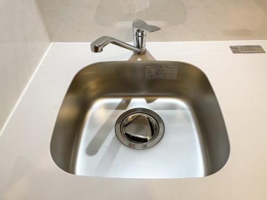 �y���̑��z�@���ʐ^�͓��^�C�v�Z�˂ł��B