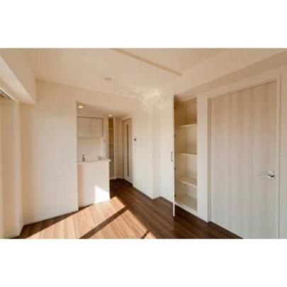 �y���̑��z�@���ʐ^�͓��^�C�v�Z�˂ł��B