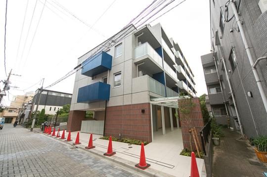 @r@̊Oω摜