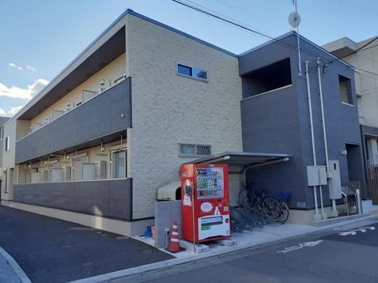 �p���E���B���[�W���̊O�ω摜