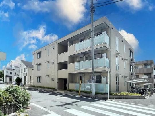 �s�m�@�C�]���̊O�ω摜