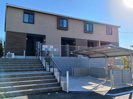 ���J�@�V�����e�B�[�̊O�ω摜