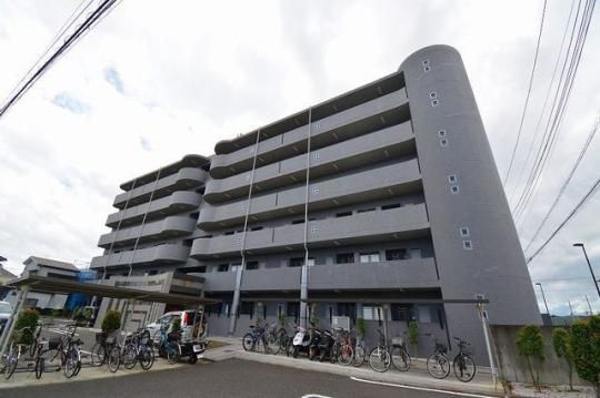 �x���N���[�x�̊O�ω摜