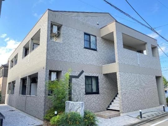 ���E�����B�G�[���̊O�ω摜