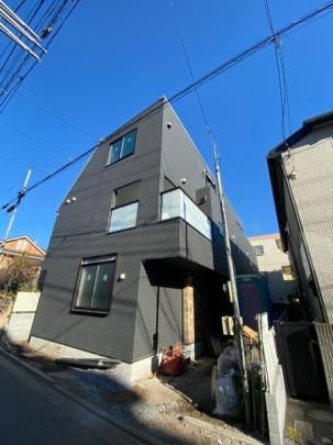 �N���g���̊O�ω摜