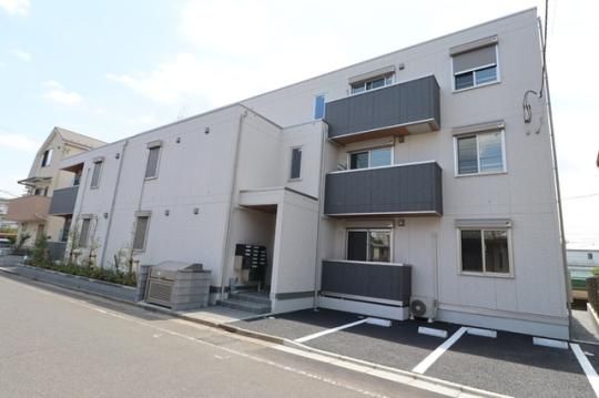 �Z���X�e�B�A�����̊O�ω摜