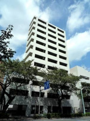 �J�X�^���A����̊O�ω摜