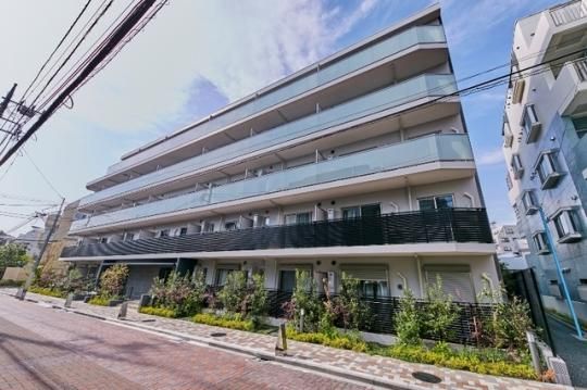 �e���X�������쒬�̊O�ω摜