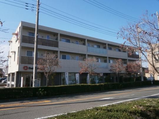 �O�����e�[�W�̊O�ω摜