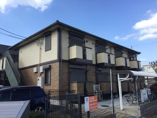 ���x���e�L�c�̊O�ω摜