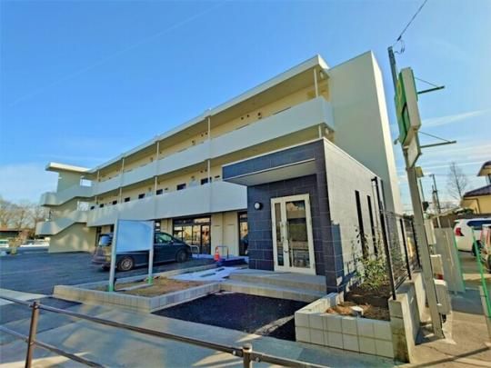 �O�������F�[���ɂ����Ȃ̊O�ω摜