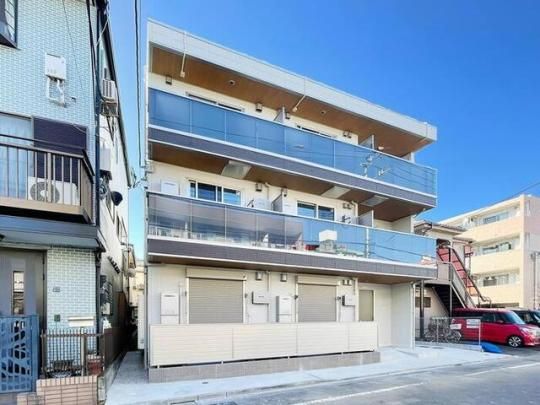 �Z���X�e�B�A�������̊O�ω摜