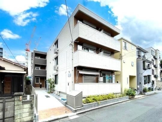 ���@�J�[�T�@�t�F���V�_�̊O�ω摜