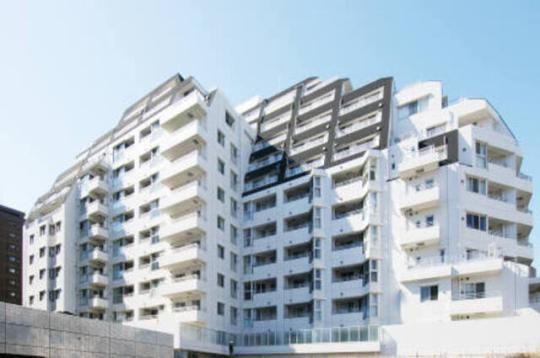 �J�X�^���A���ւ̊O�ω摜