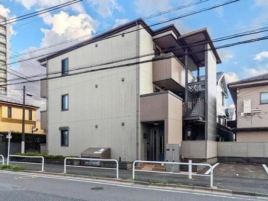 �n�C���x���j�i�̊O�ω摜