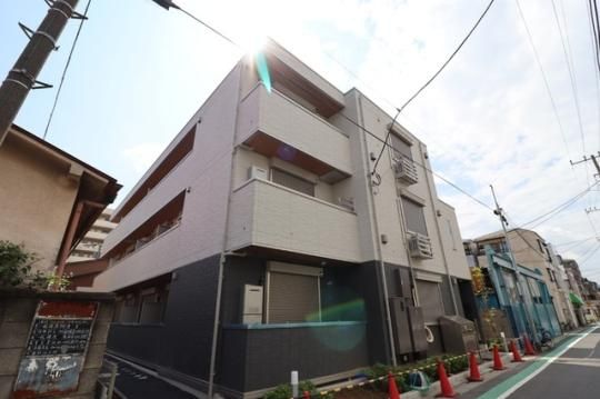 �A���@���X�󒬂̊O�ω摜