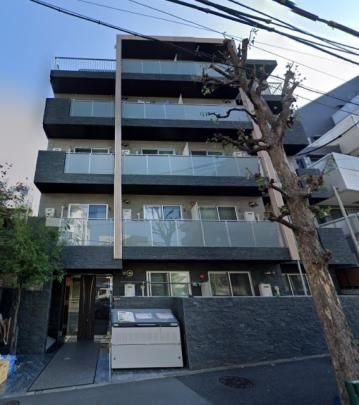 �A�[�o���X�e�[�W���E�̊O�ω摜