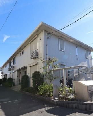 �A�X�e�B�A�̊O�ω摜