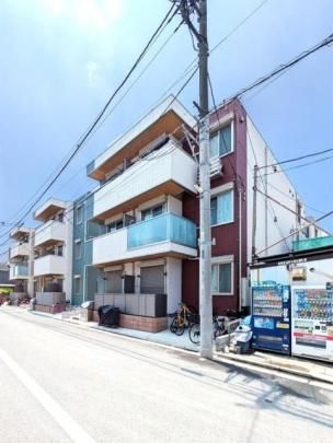 �Z���X�e�B�A���]�T�̊O�ω摜