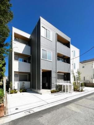 �O���i�[�f�����]�̊O�ω摜