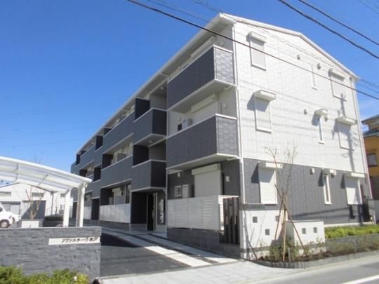 �N���@���`�[�����˂̊O�ω摜