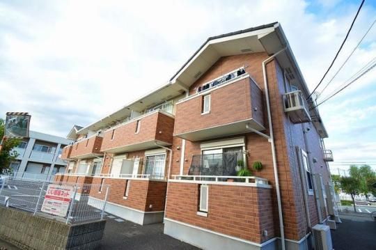 �A�N�e�B�u�T�̊O�ω摜