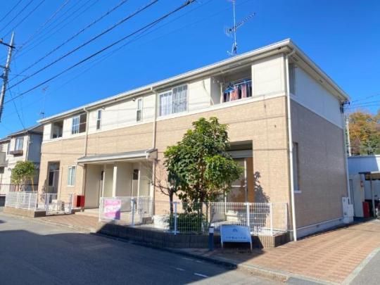 �G�N�Z���n�C���̊O�ω摜