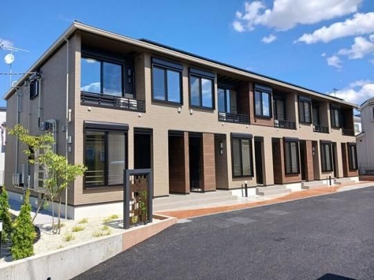 �t�B�I���̊O�ω摜