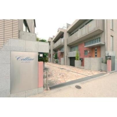 �R���[�k���X�͂̊O�ω摜