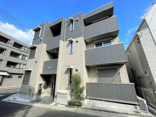 ���x���e�̊O�ω摜