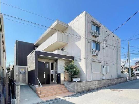 �C�X�g���{�̊O�ω摜