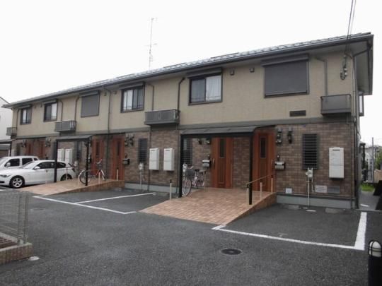 �Z�W���[���E�\�V�A�̊O�ω摜