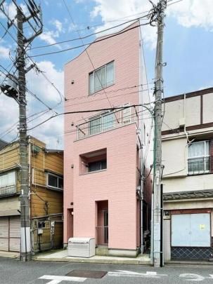 �X�y���A���r�j�̊O�ω摜