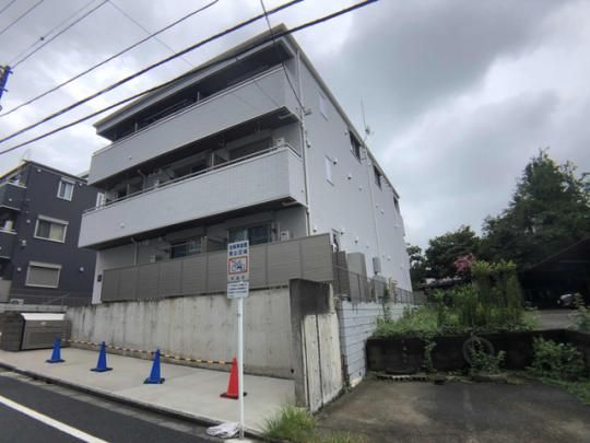 �a�������̊O�ω摜