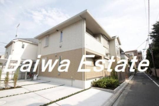 �A���_���e�̊O�ω摜