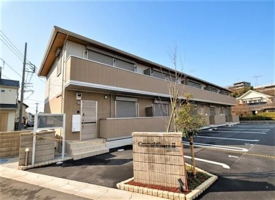 �Z���g�����R�[�g�U�̊O�ω摜