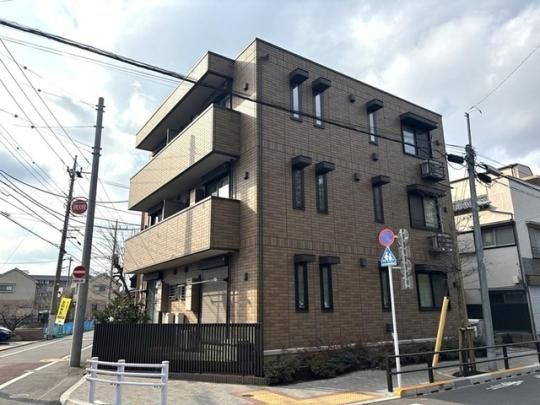 �p���X���쒬�̊O�ω摜