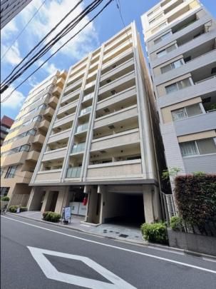 �J�X�^���A�l�`���V�̊O�ω摜