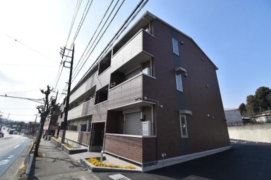 �g���A�@�e�����[�̊O�ω摜