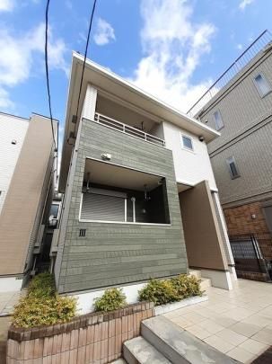 �V�����}���V�̊O�ω摜