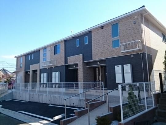 �T���E�s�G�[�i�̊O�ω摜