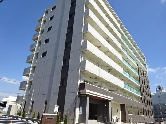 �J�[�T�E���E�R�b�g���̊O�ω摜