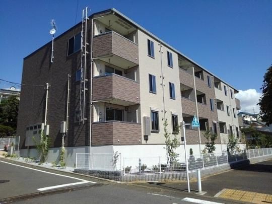 �u���[�~���n�C���̊O�ω摜