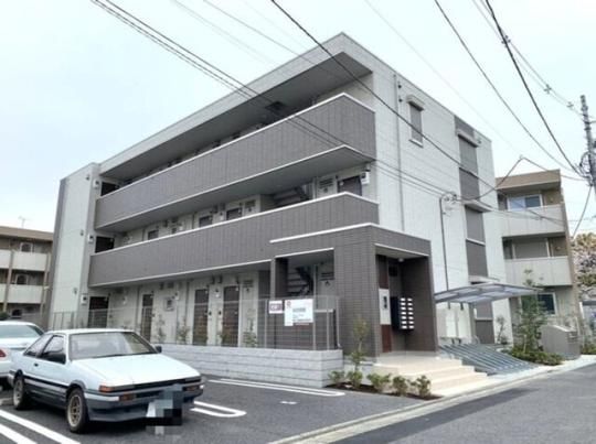 �O���[�X �X�N�G�A�̊O�ω摜