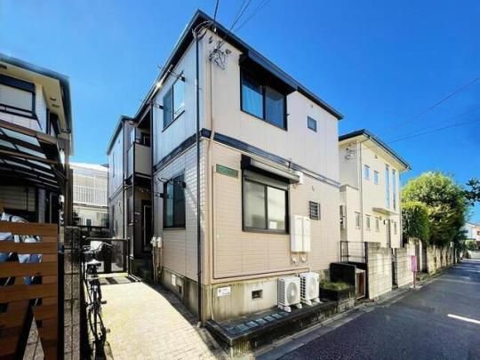 �n�C�����������̊O�ω摜